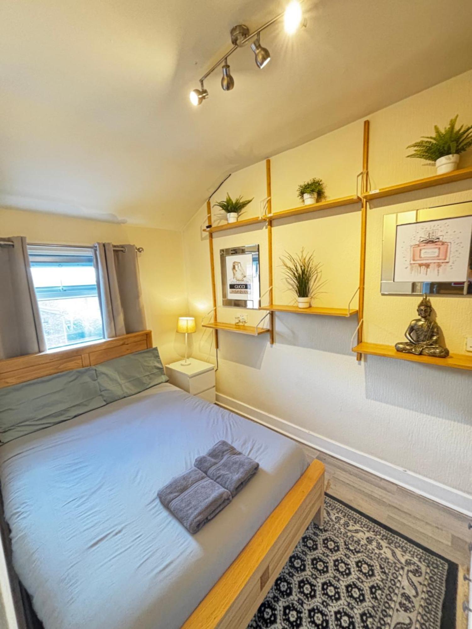Hendham House Hotel Manchester Room photo